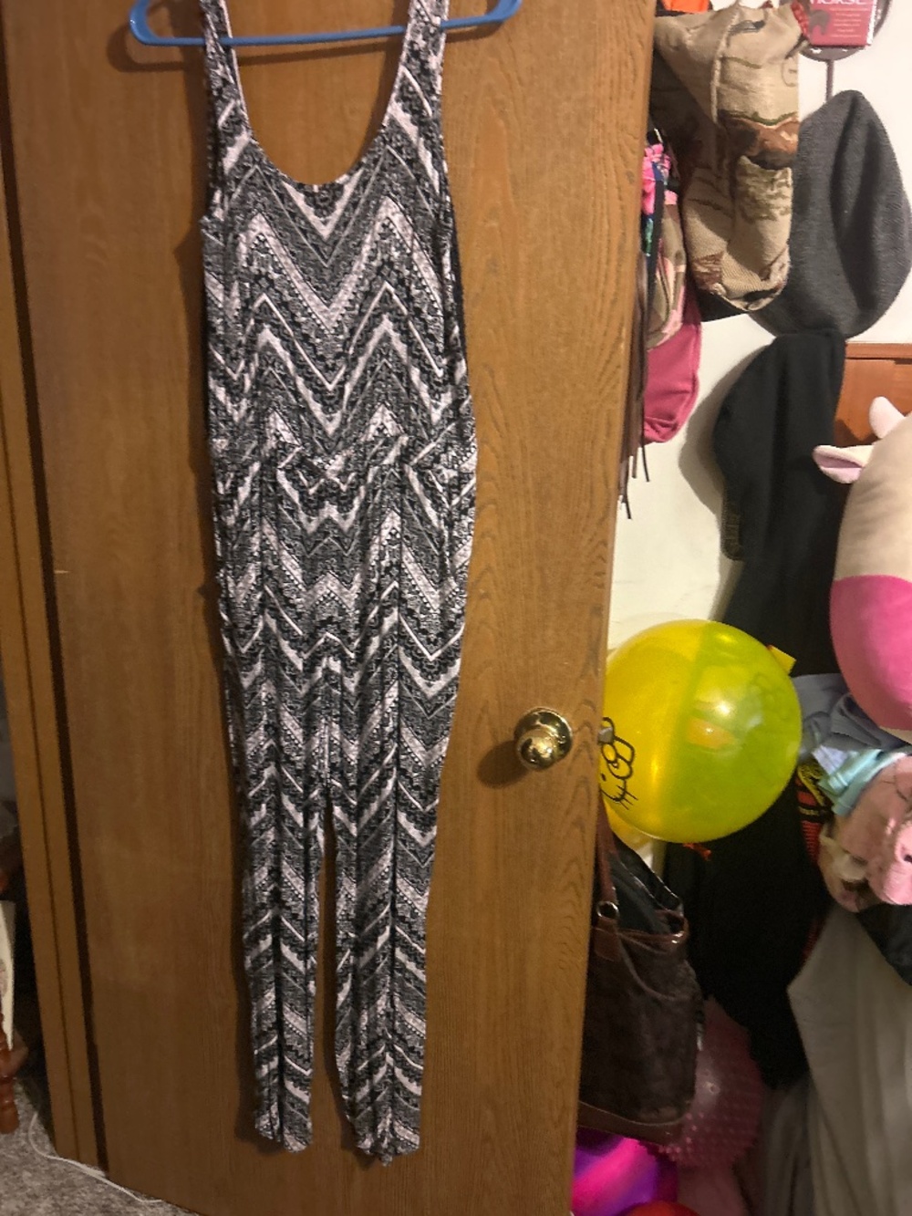 Pants suit - Picture 2 of 3
